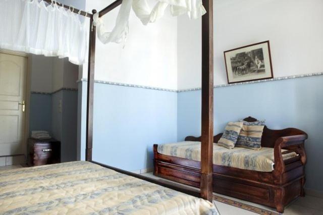 Monte Kristo Hotel Hermópolis Quarto foto